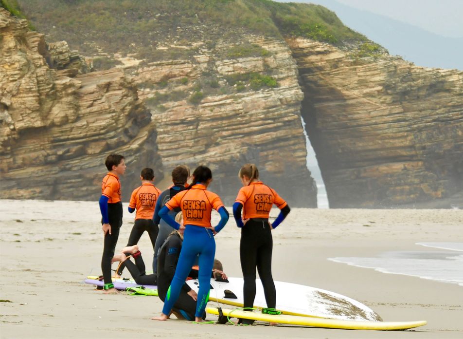 Mejor academia de Surf en Barreiros y Foz - ¿Quieres surfear?