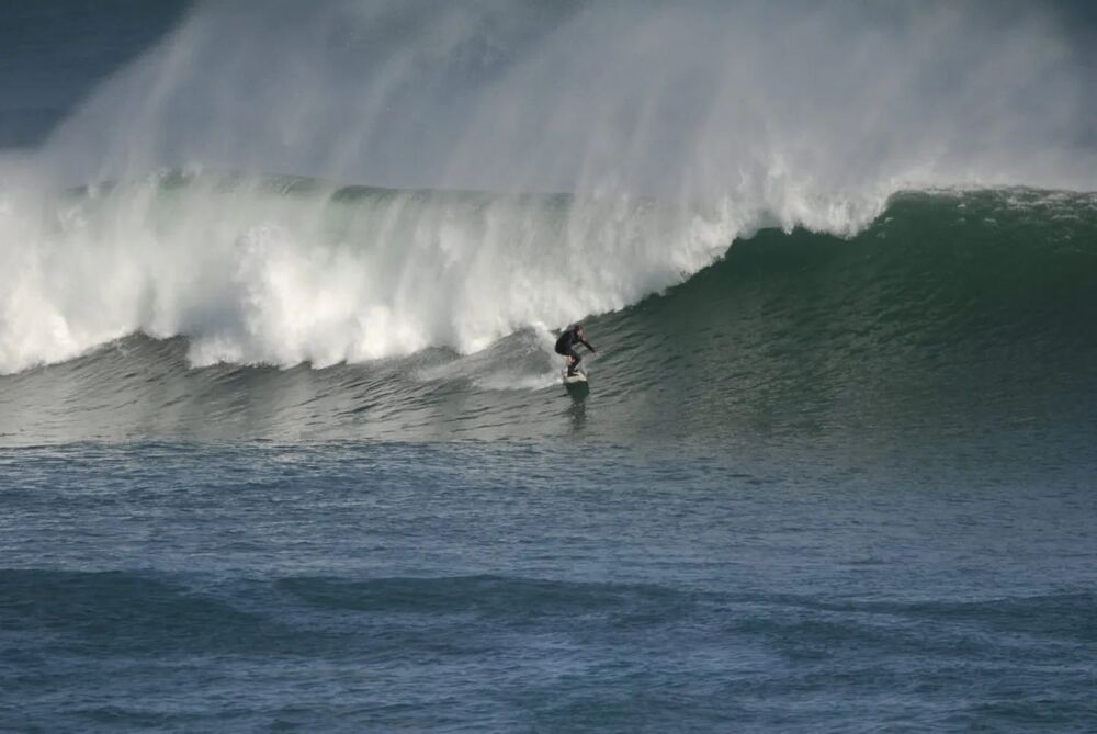 Una de las mejores playas para aprender a hacer surf en Galicia